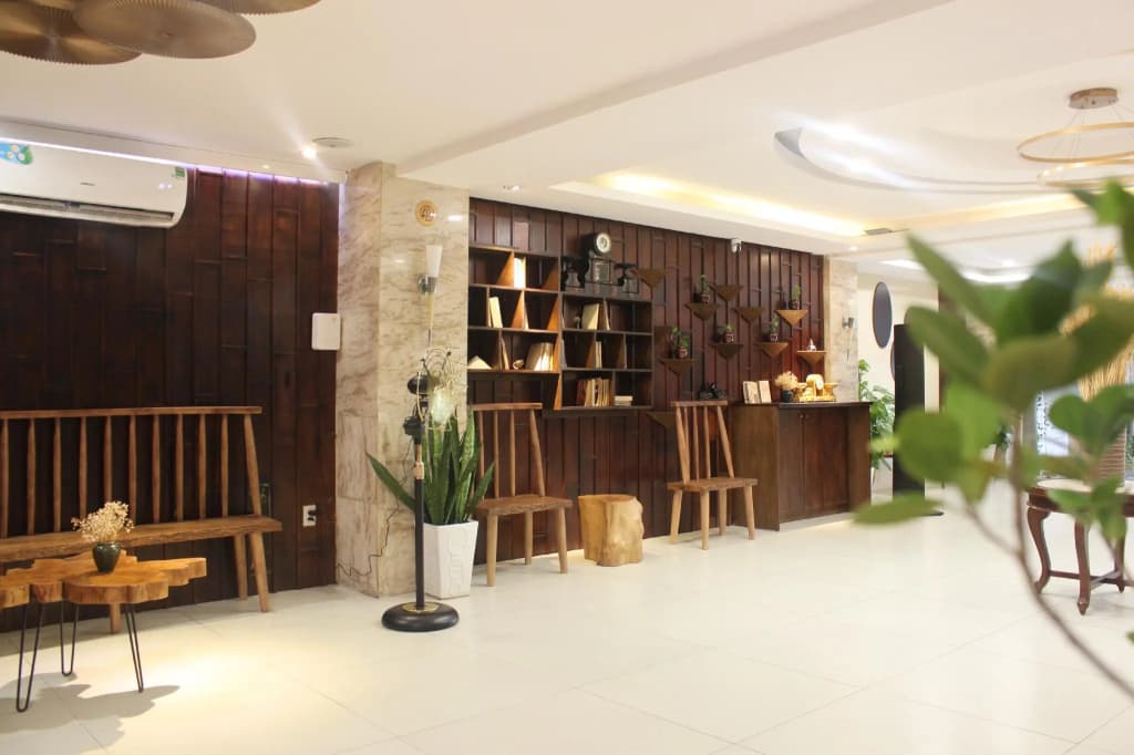 Happy Life Green Hotel