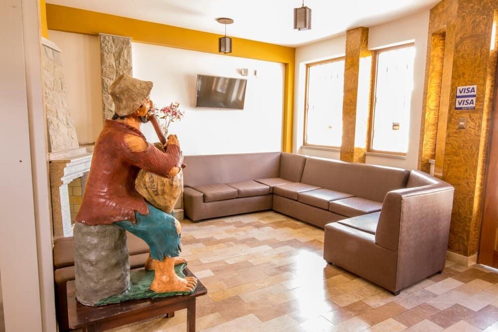 Hotel Suiza Peruana