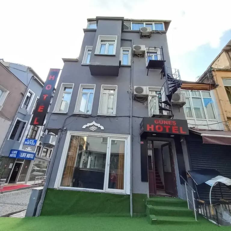 Güneş Hotel