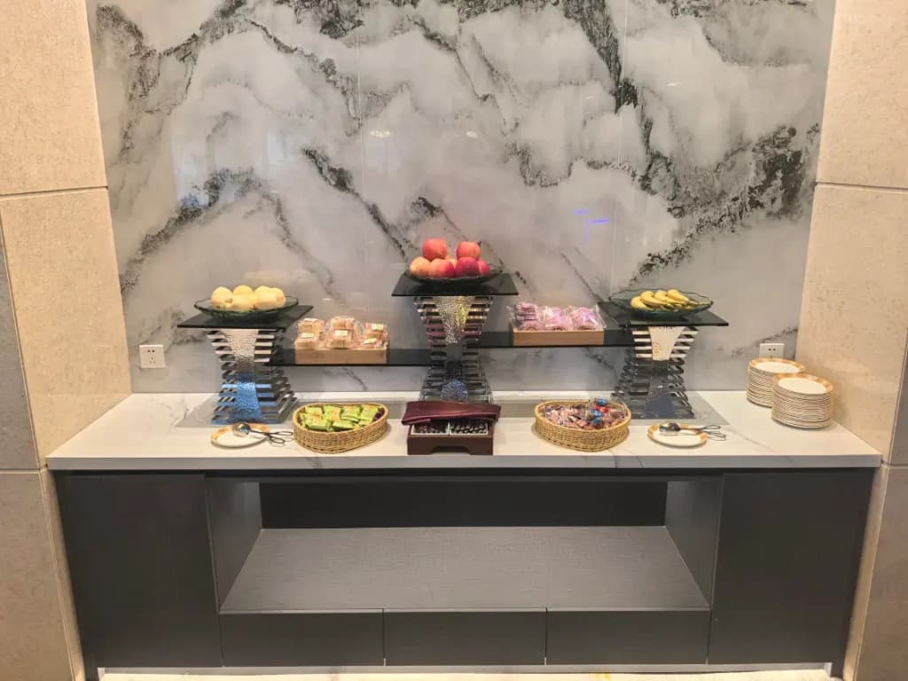 Wanfangyuan International Beijing South Railway Station Hotel