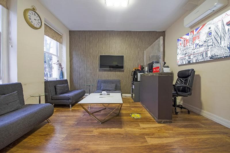 OYO London 24 Sussex