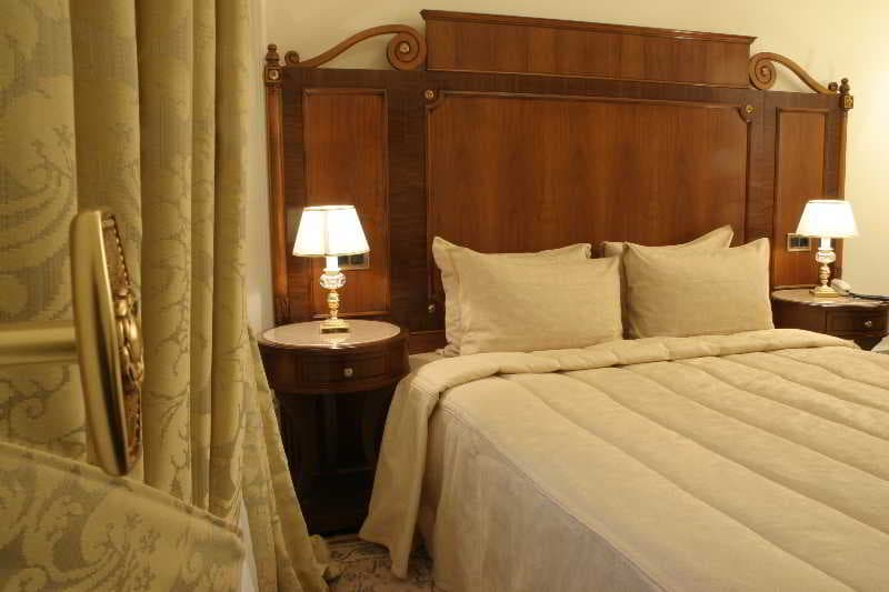 Hotel Savoy