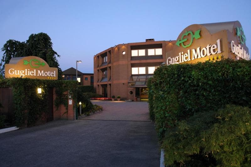 Gugliel Motel
