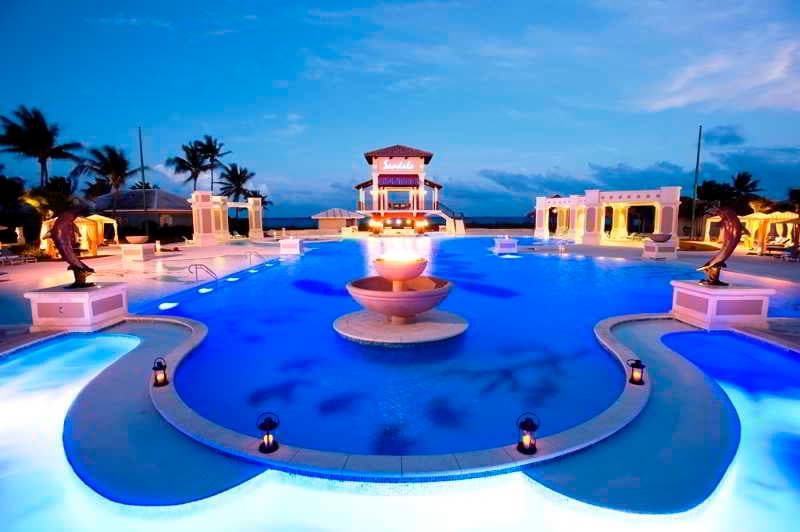 Sandals Emerald Bay