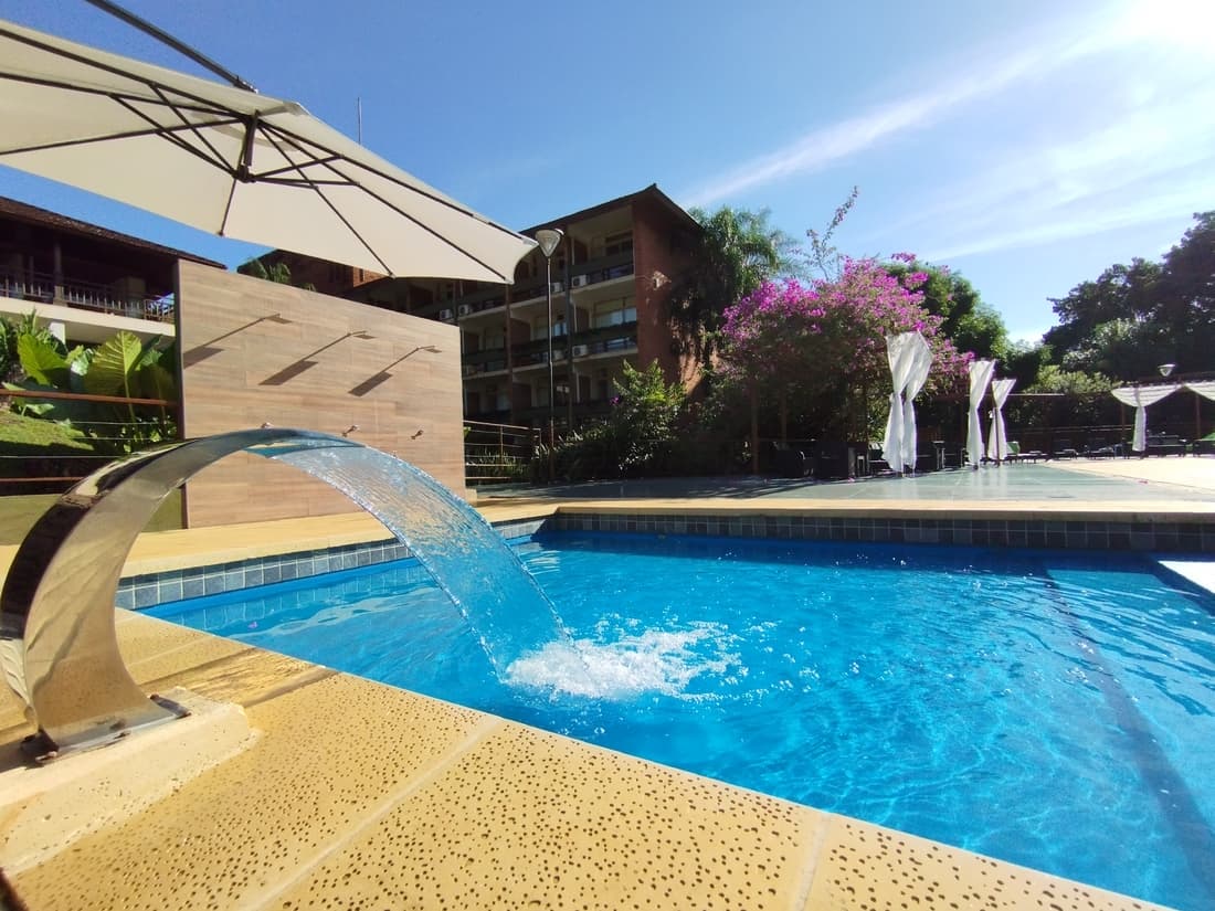 Hotel Raices Esturion