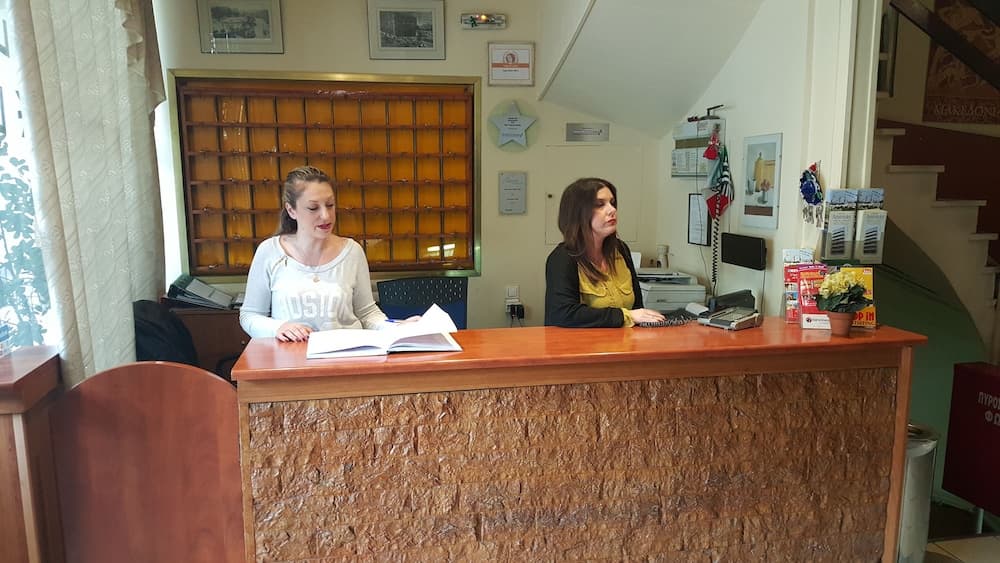 Aristoteles Hotel