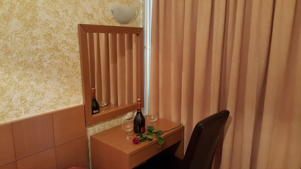 Aristoteles Hotel