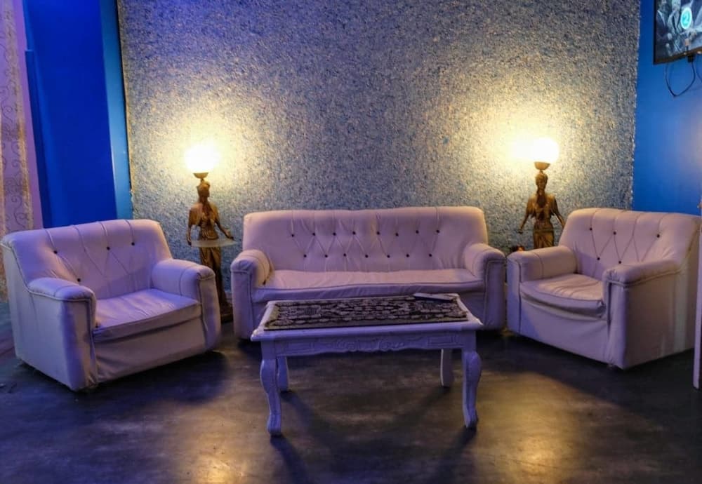 Grand Nile Plaza