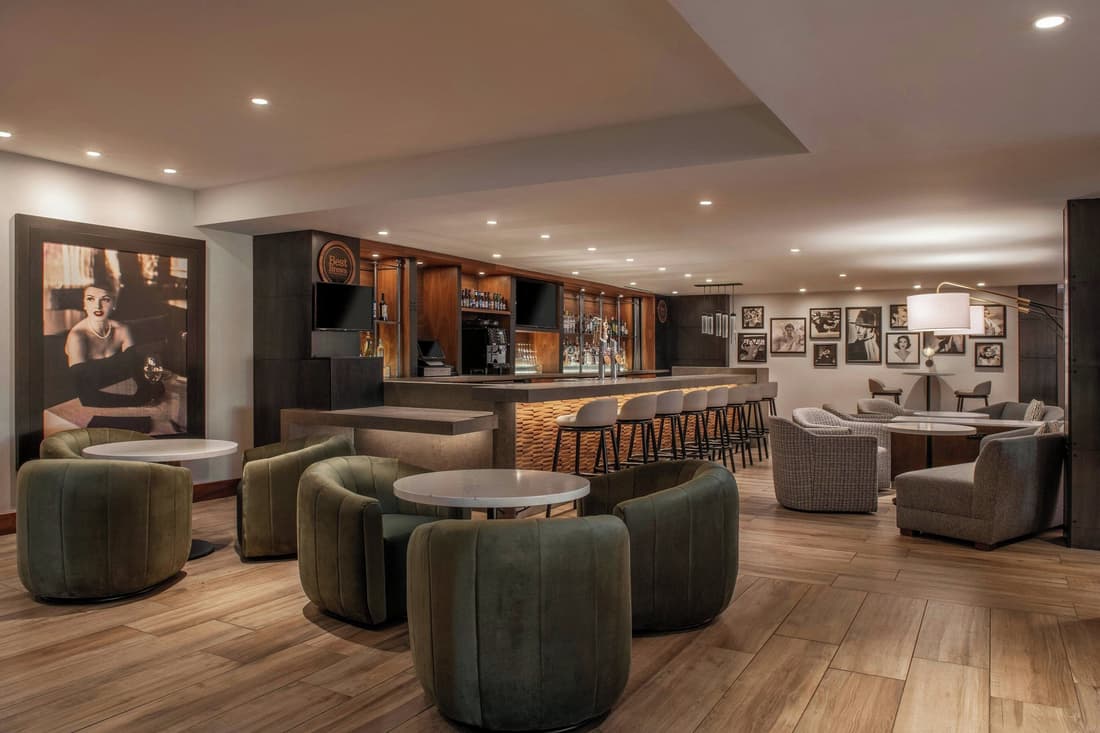 Four Points by Sheraton Los Angeles Westside
