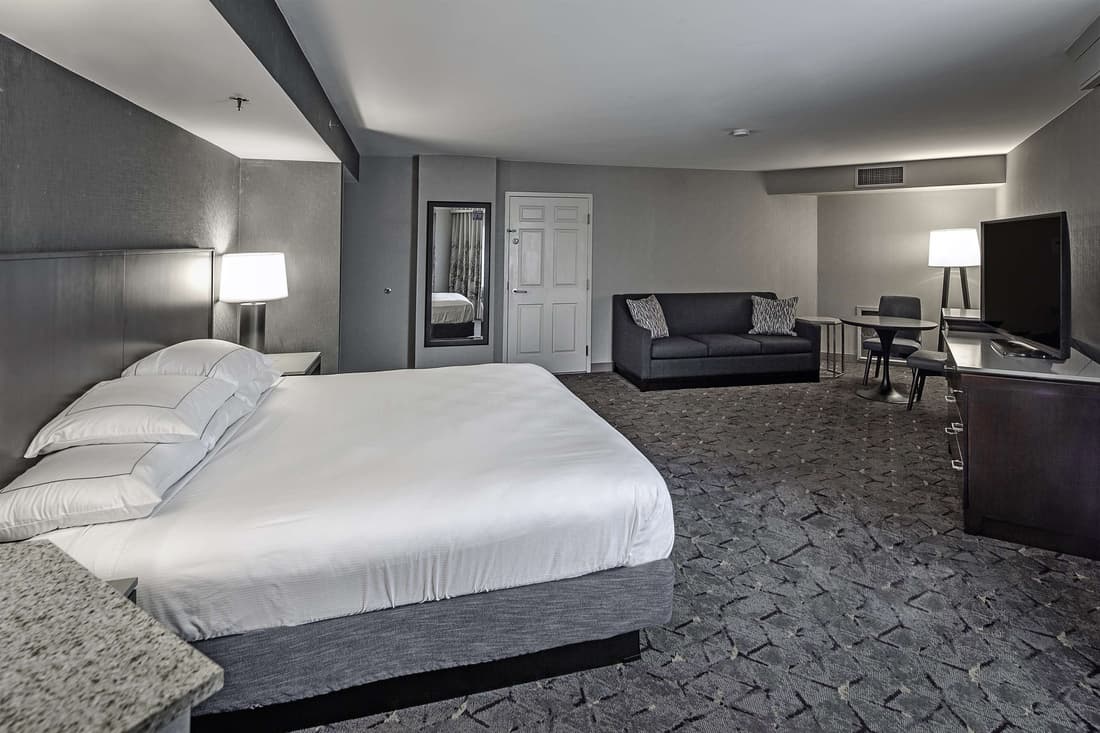 DoubleTree by Hilton Hotel Modesto