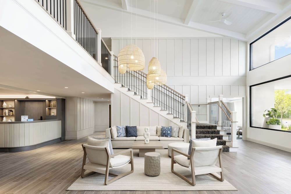 The Pell - Part of JdV by Hyatt