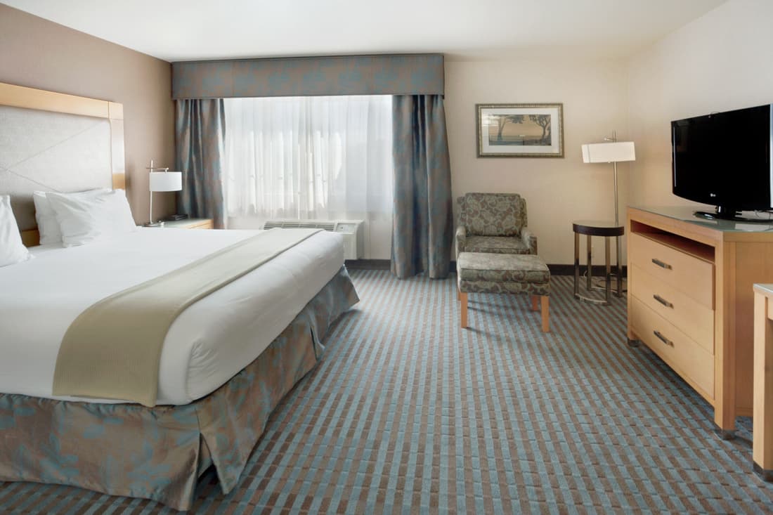 Holiday Inn Express Monterey-Cannery Row by IHG