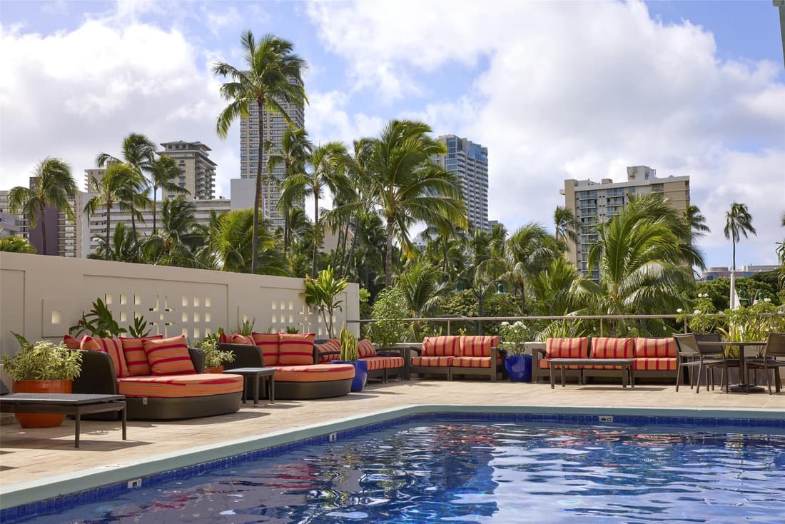 DoubleTree by Hilton Hotel Alana - Waikiki Beach