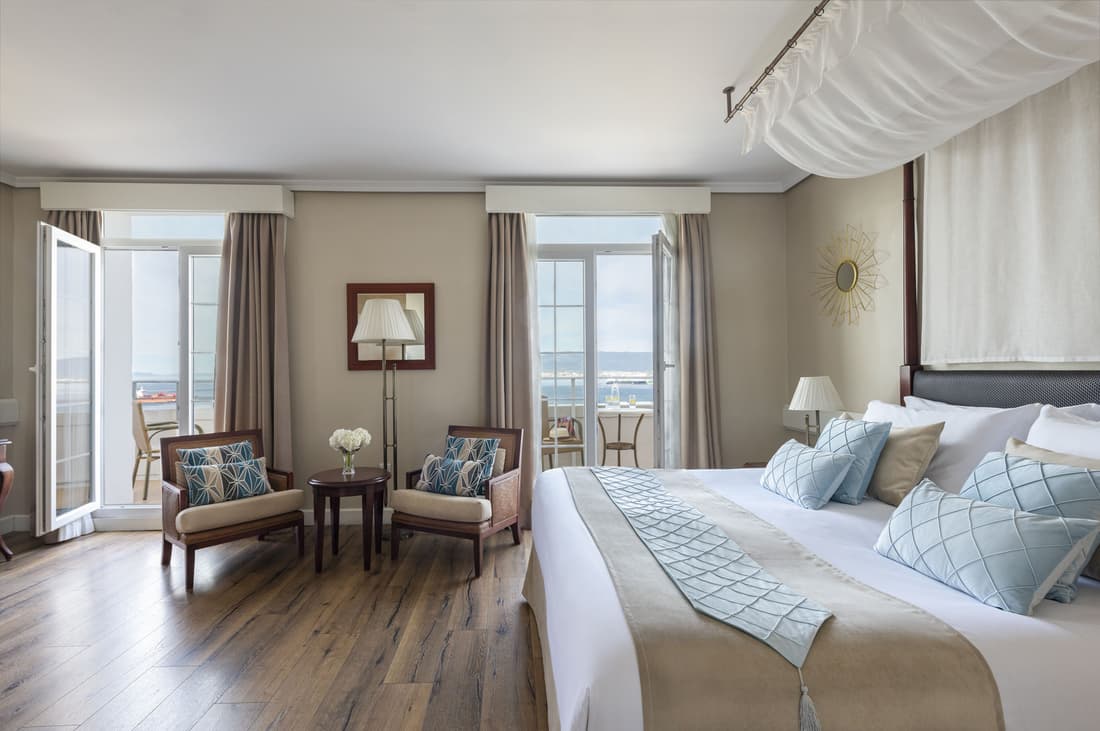 The Rock Hotel
