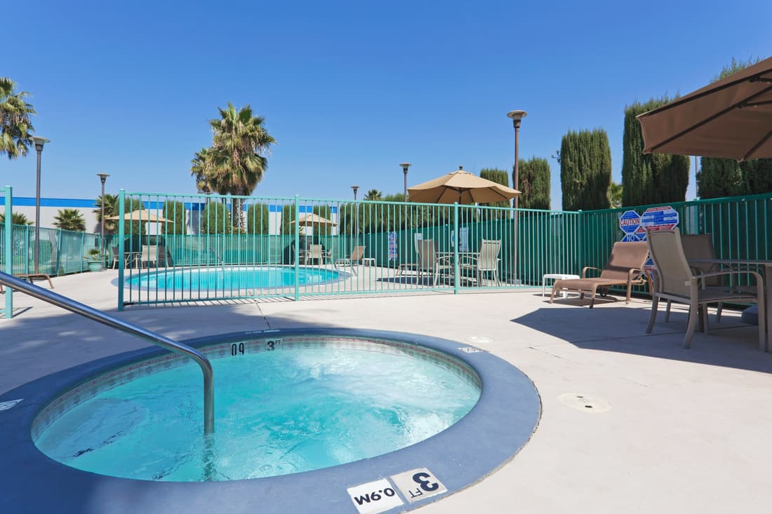 Holiday Inn Express Bakersfield by IHG