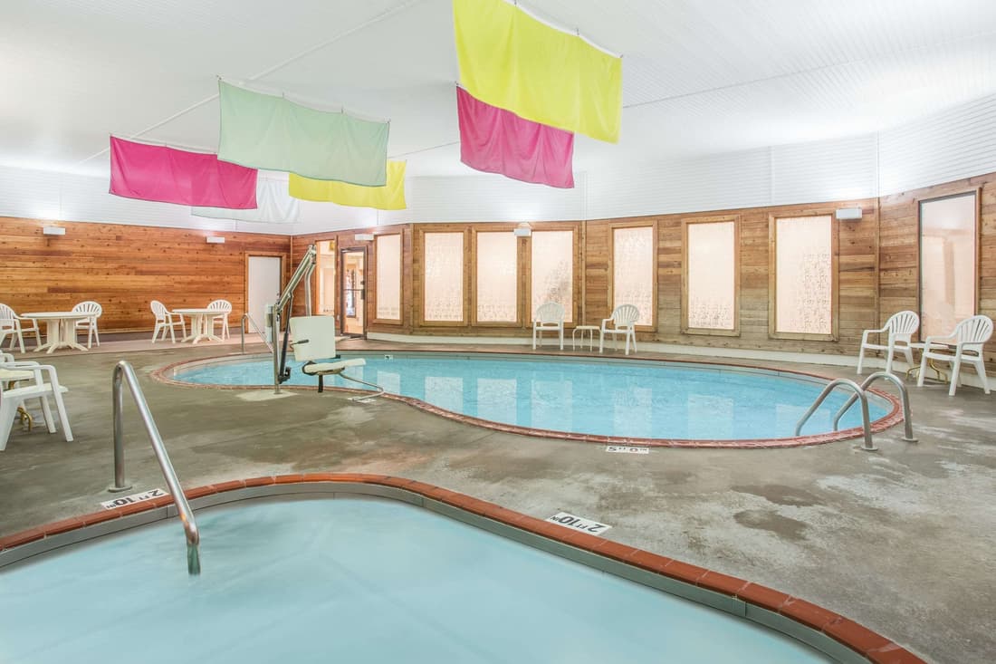 Days Inn by Wyndham Marquette