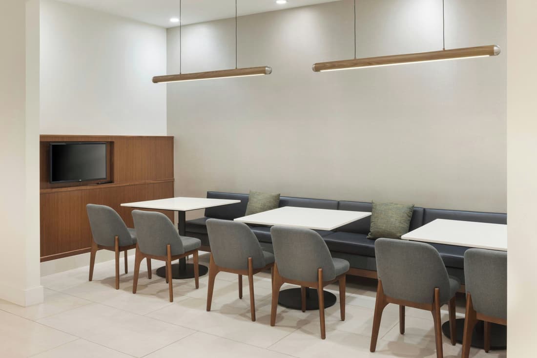 Courtyard by Marriott across Universal Orlando