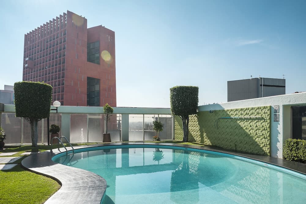 Hotel Casa Blanca