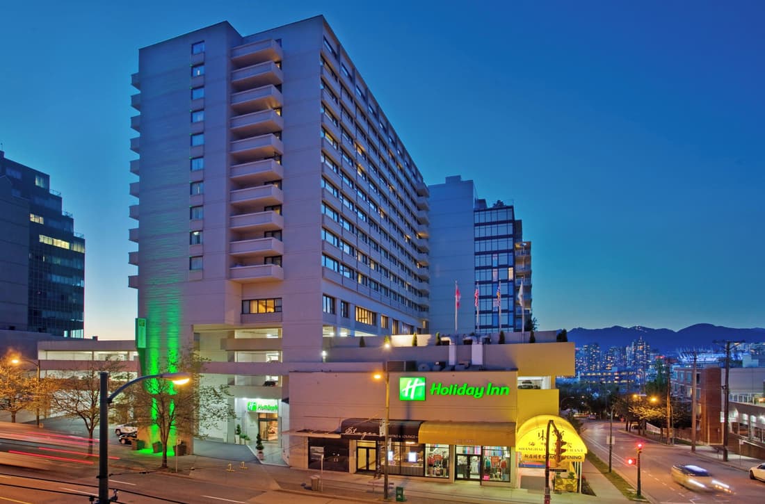 Holiday Inn Vancouver Centre by IHG
