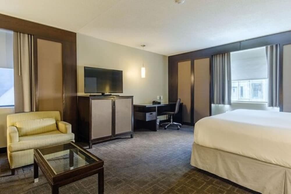 Arc The Hotel