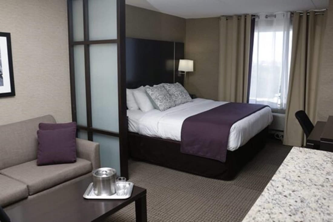 Quattro Hotel & Conf. Centre, an Ascend Collection Hotel