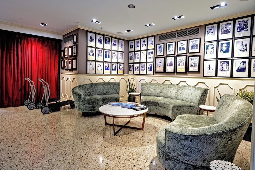 The Hollywood Franklin Hotel near Universal Studios