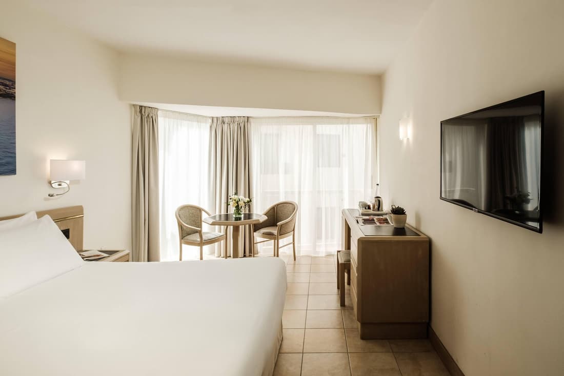 Diplomat Hotel