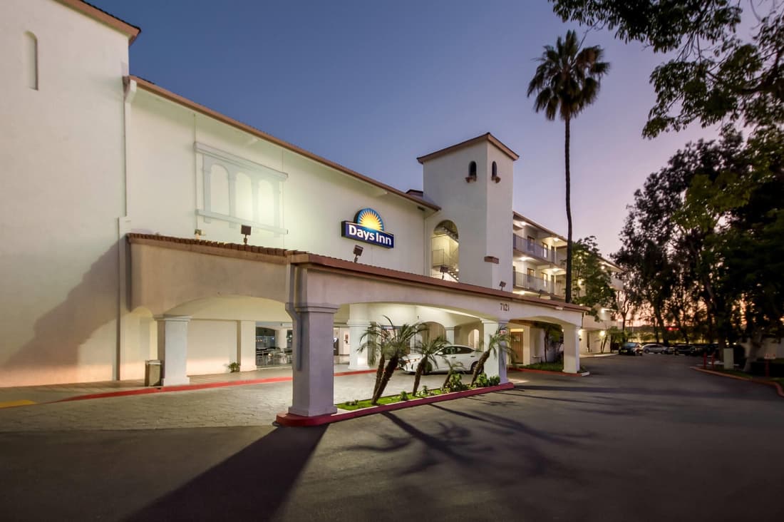 Days Inn by Wyndham Buena Park