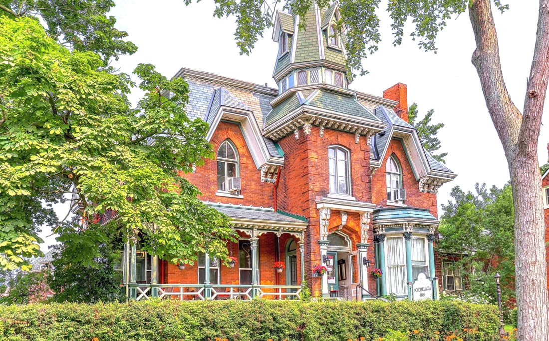 Hochelaga Inn