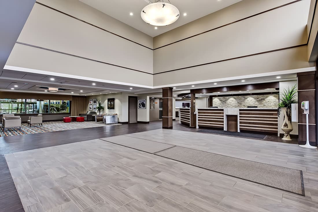 Best Western Plus Port O'Call Hotel