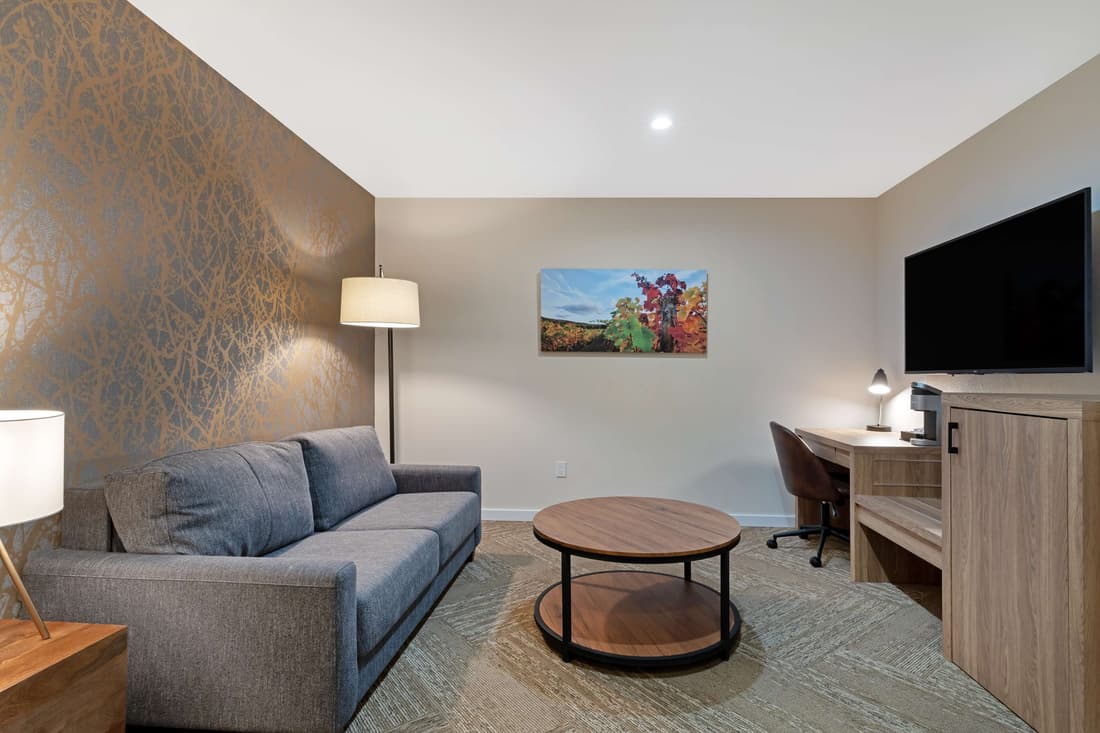 Best Western Plus Inn At The Vines