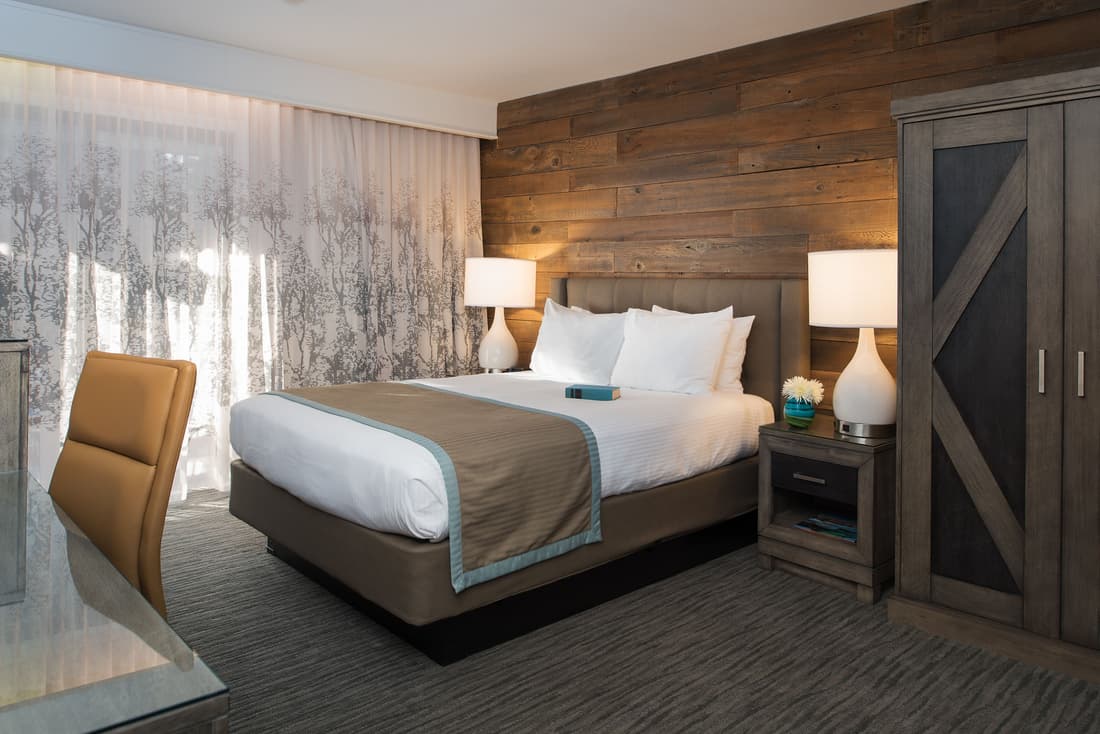 Hotel Azure
