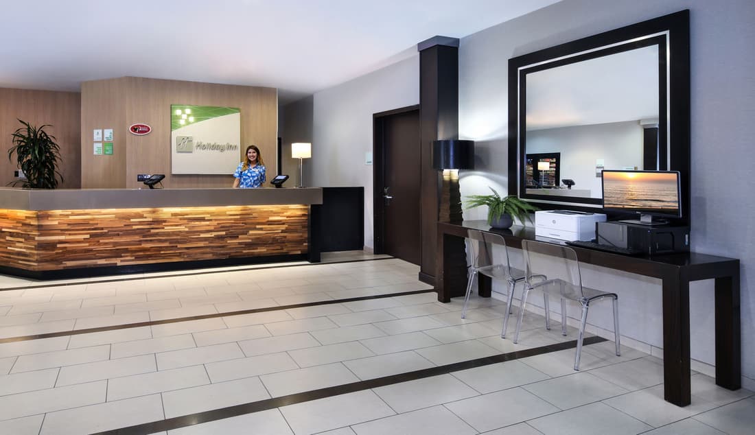 Holiday Inn Hotel & Suites Anaheim by IHG
