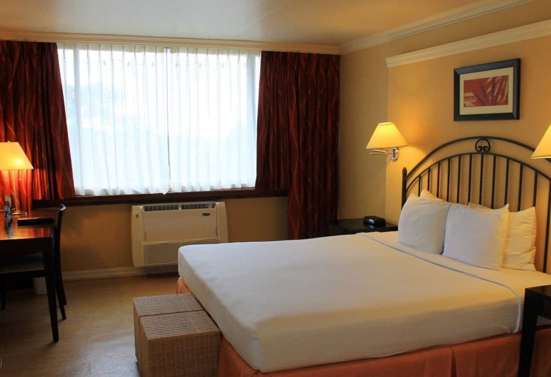 Kapok Hotel