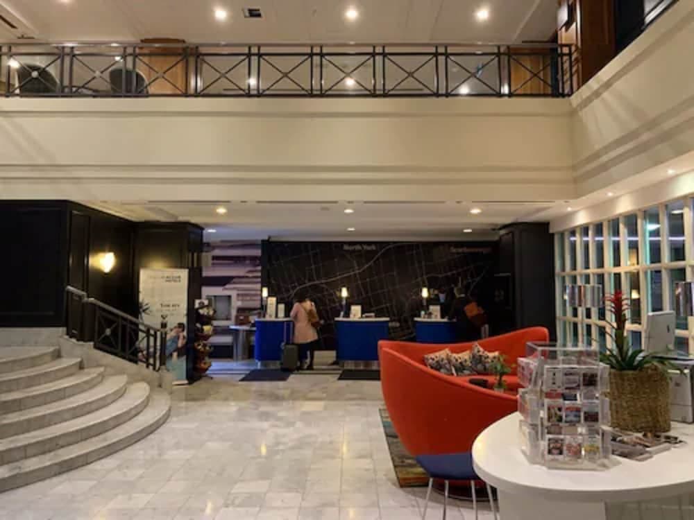 Novotel Toronto Centre
