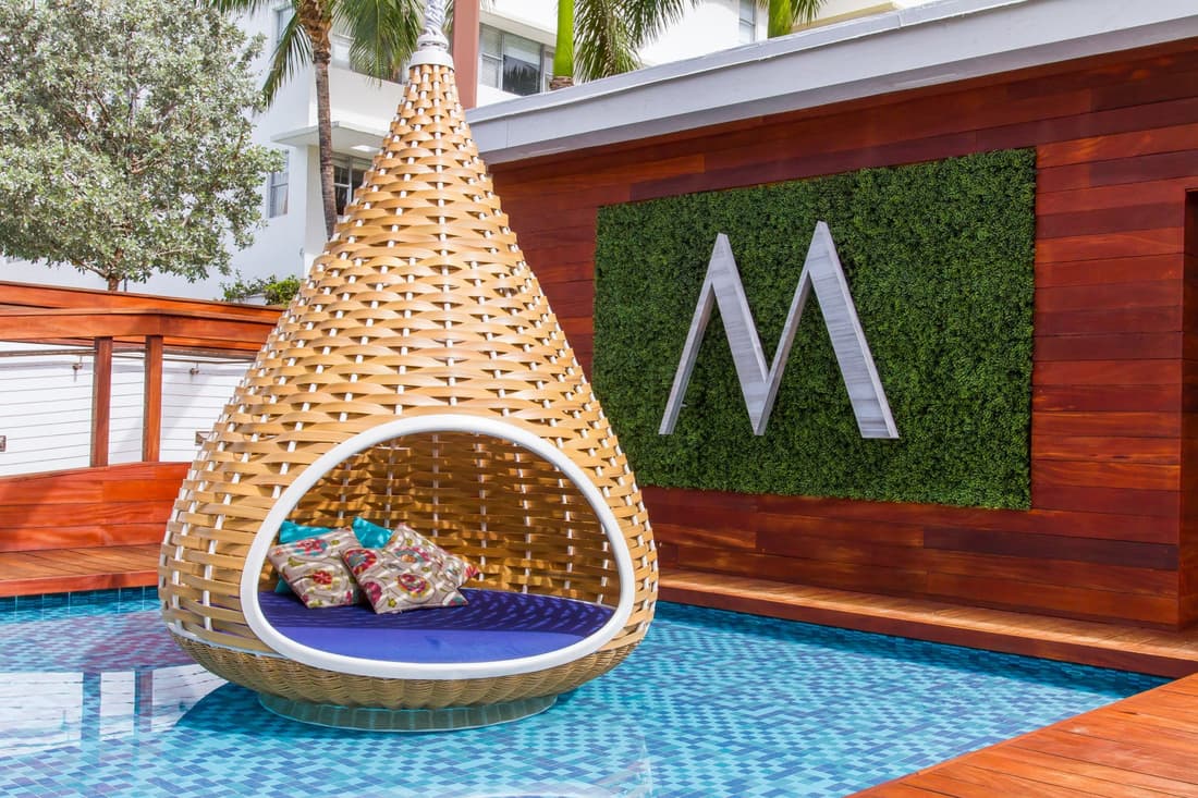 Marseilles Beachfront Hotel