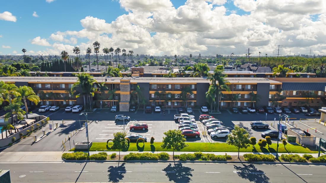 Best Western Plus Stovall's Inn