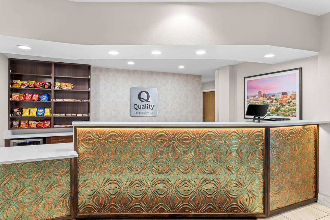 Quality Inn & Suites Sunport Airport Albuquerque