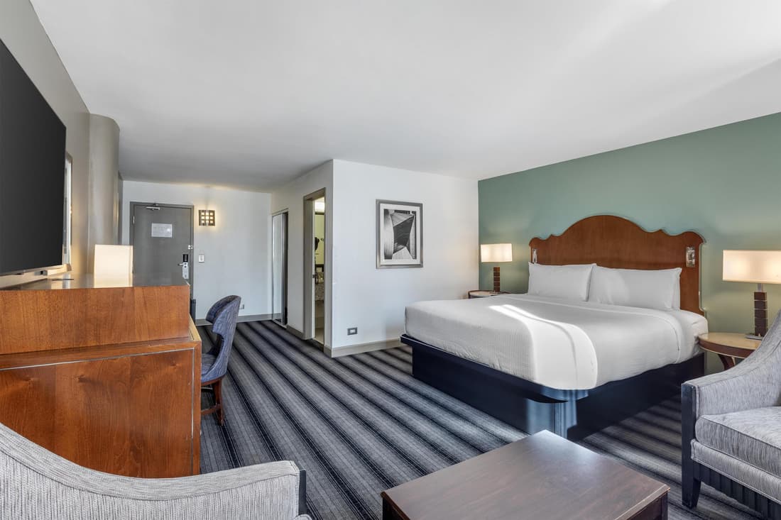 Best Western River North Hotel