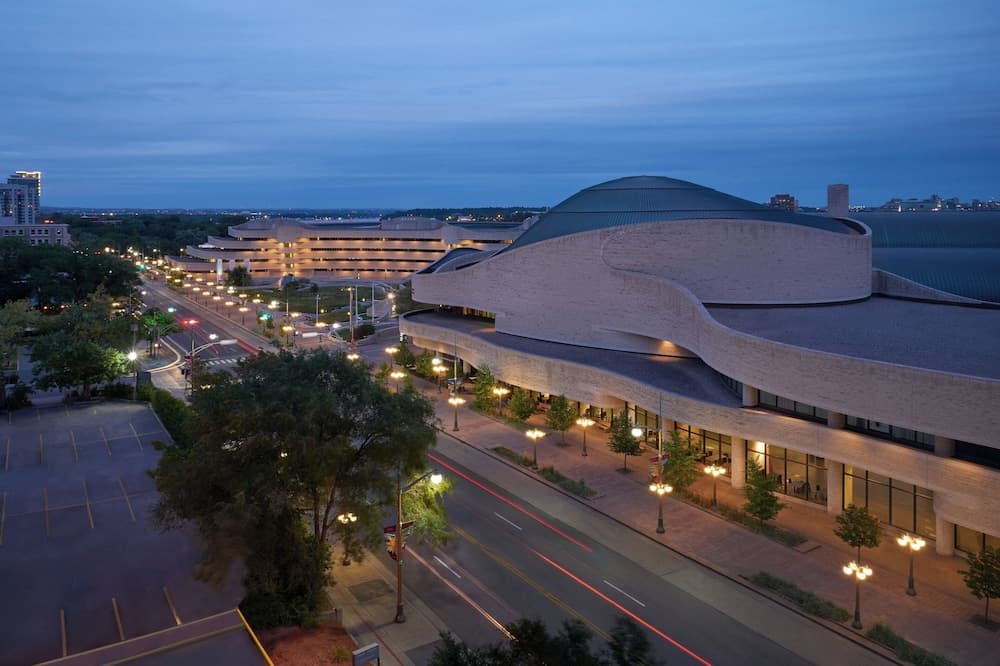 Four Points By Sheraton Gatineau-Ottawa