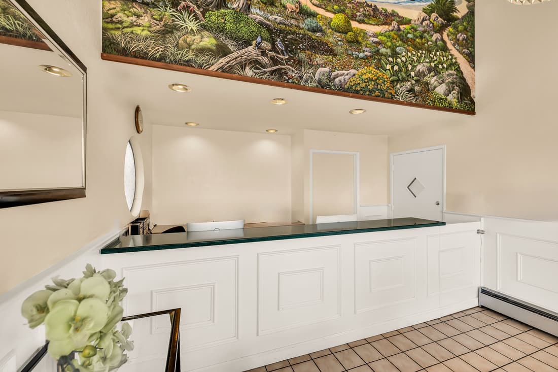 Scottish Fairway Inn
