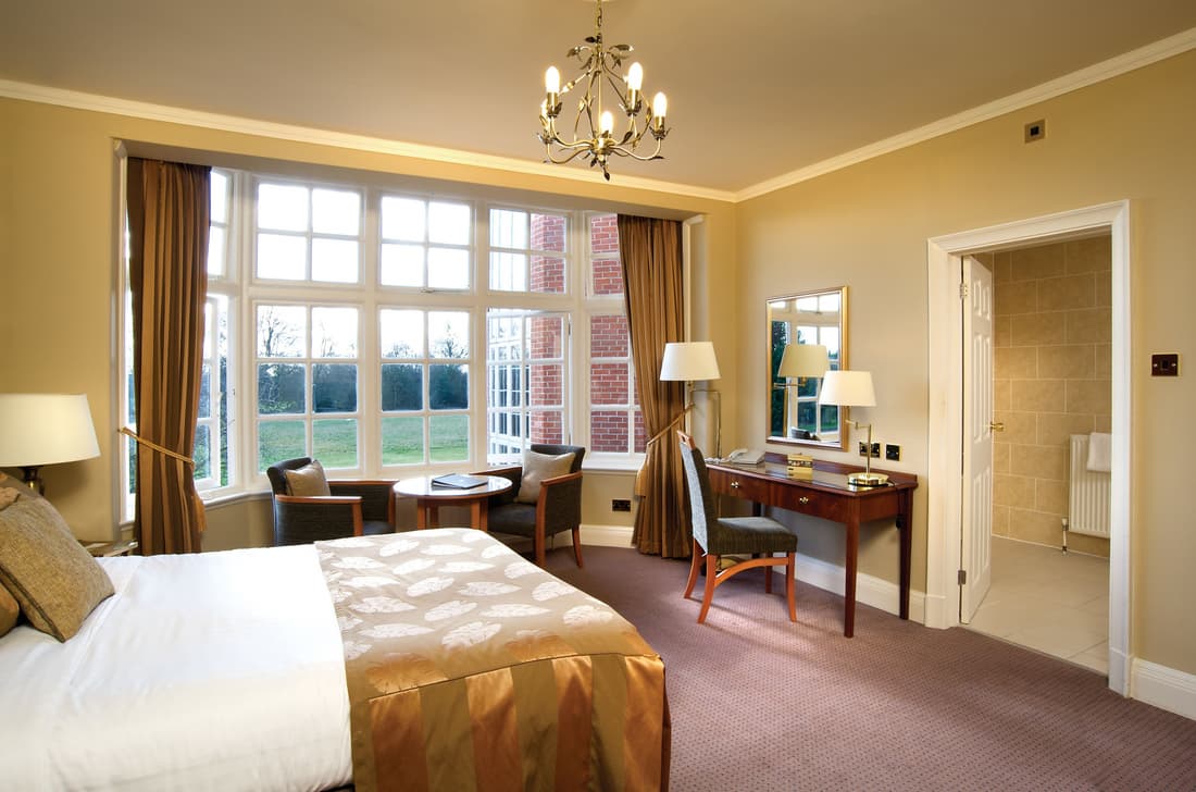 Grovefield House Hotel By Uno - PARKING
