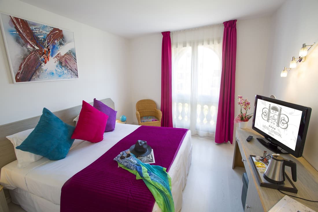 CRISTAL HOTEL & SPA