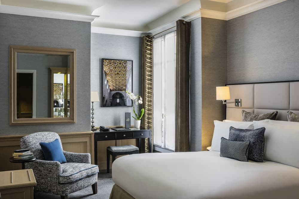 Sofitel Paris Baltimore Tour Eiffel Hotel