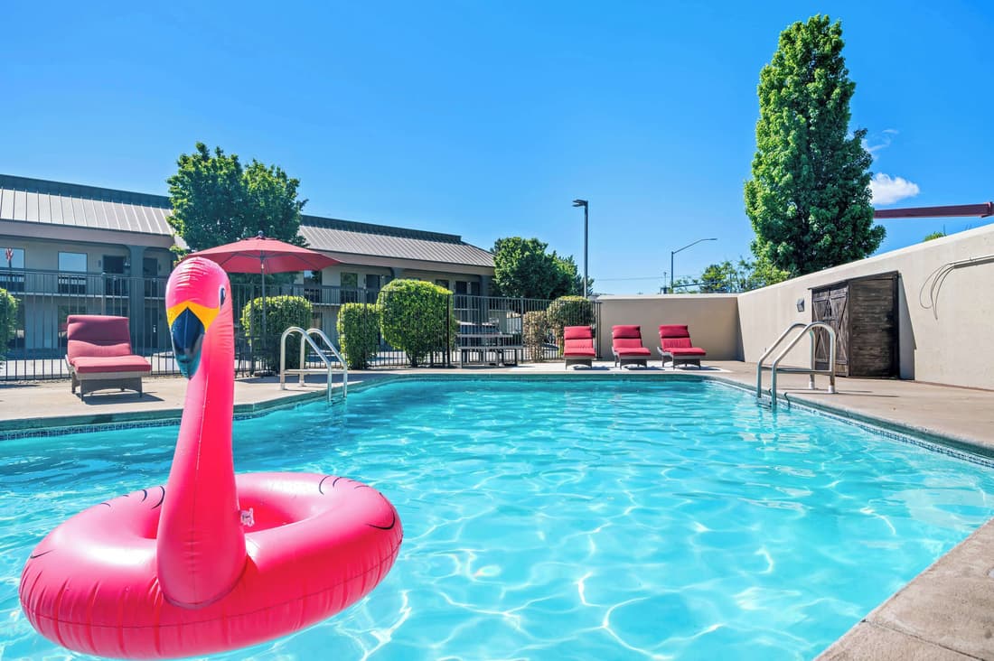 Red Lion Inn & Suites Deschutes River Bend