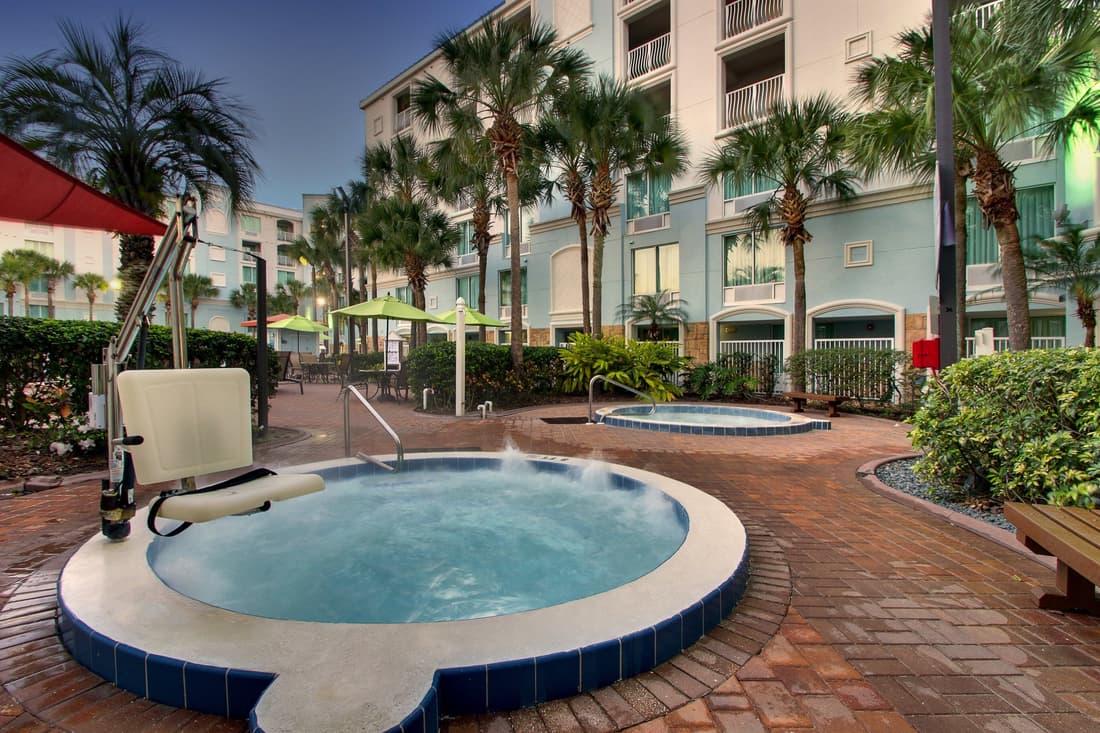 Holiday Inn Resort Orlando - Lake Buena Vista by IHG