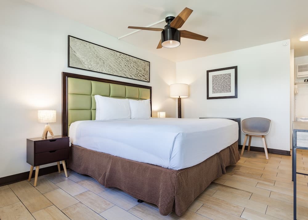 Maui Seaside Hotel