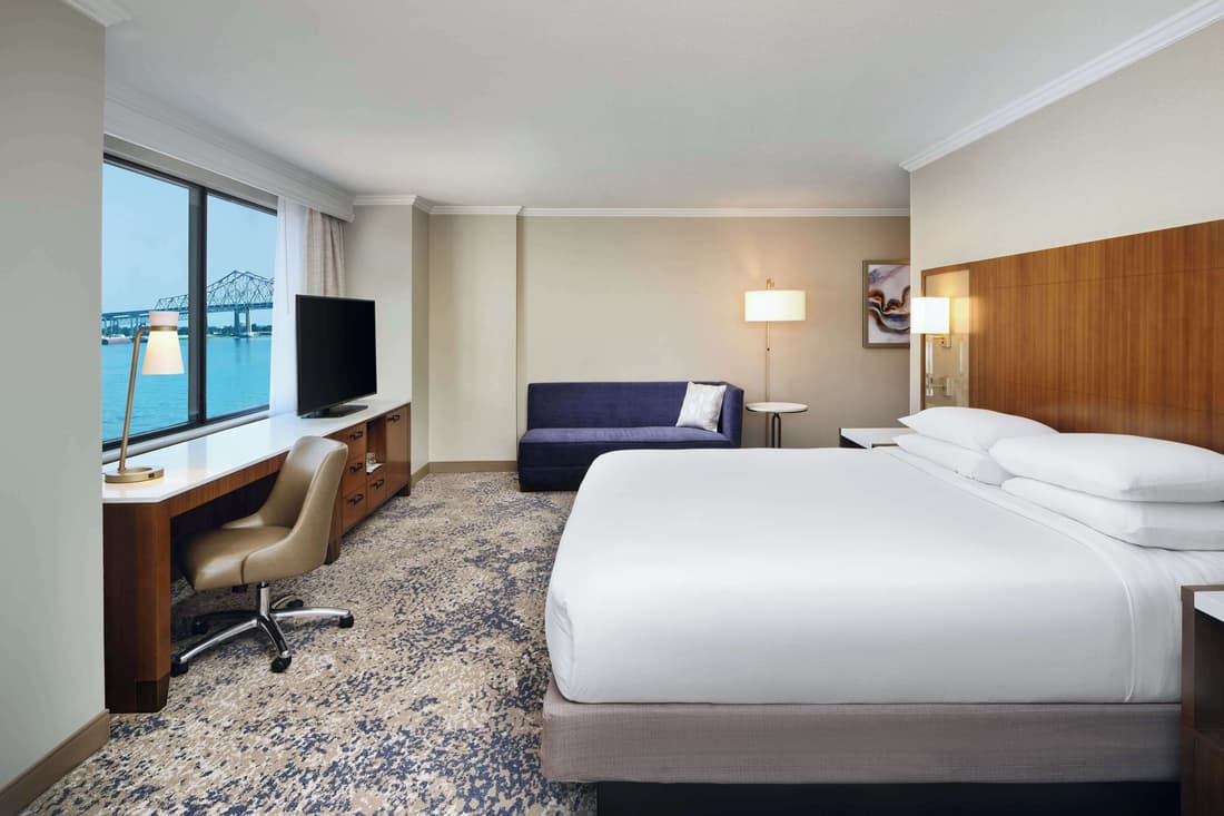 Hilton New Orleans Riverside