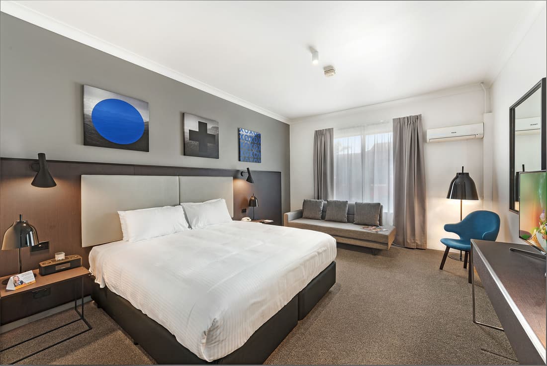 Silkari Urban CKS Sydney Airport Hotel