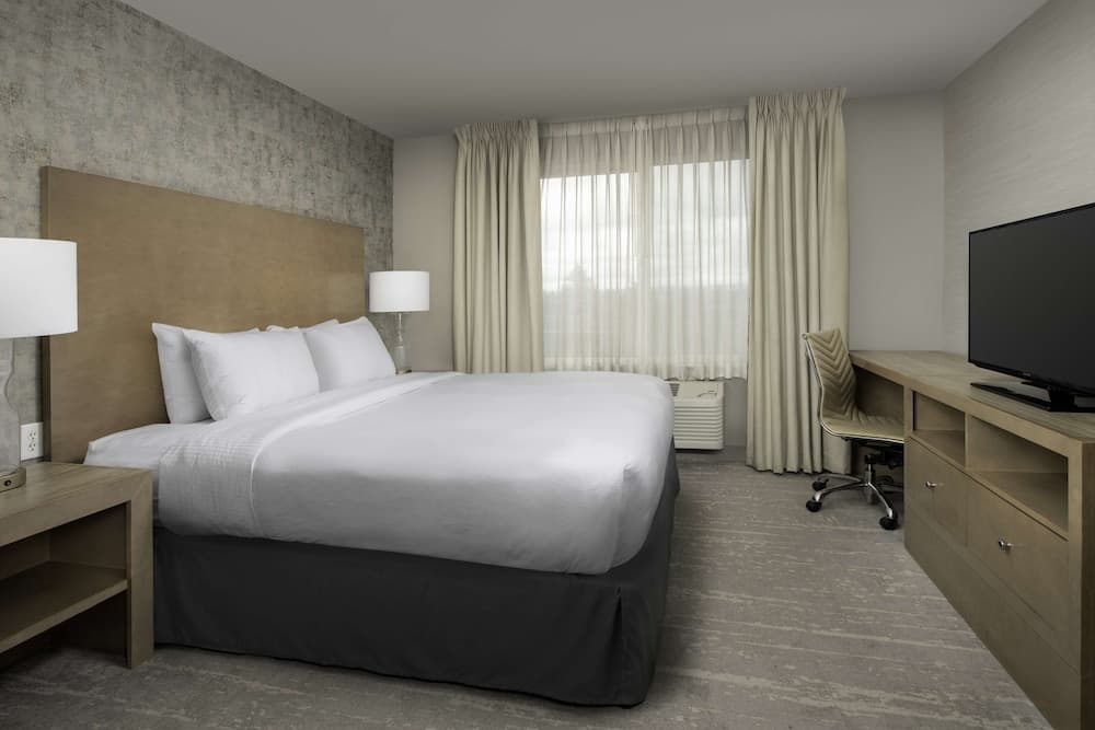 DoubleTree by Hilton Hotel Salem, Oregon